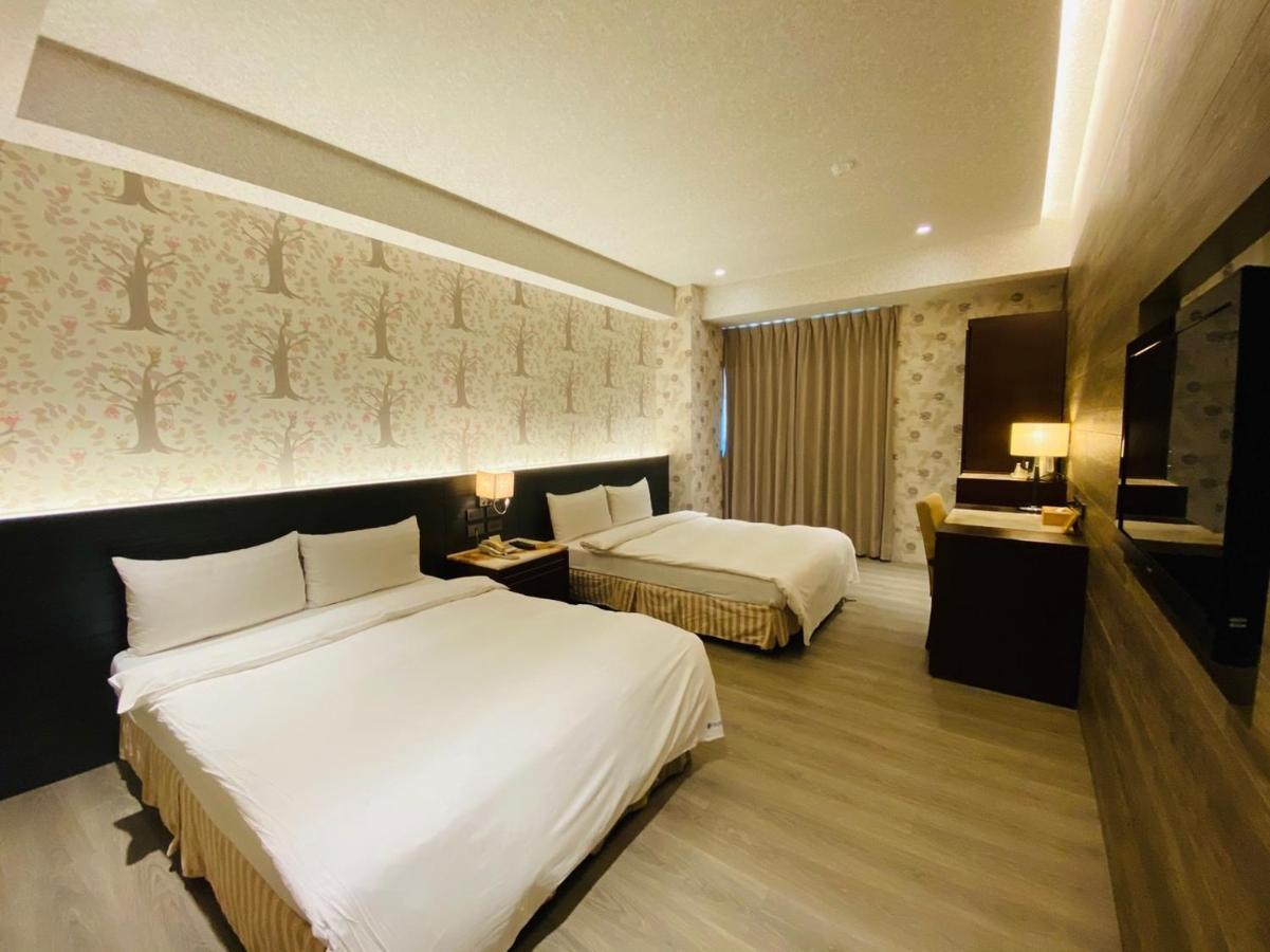 Dlinn Hotel Taichung Exterior foto