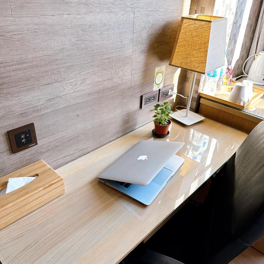 Dlinn Hotel Taichung Exterior foto